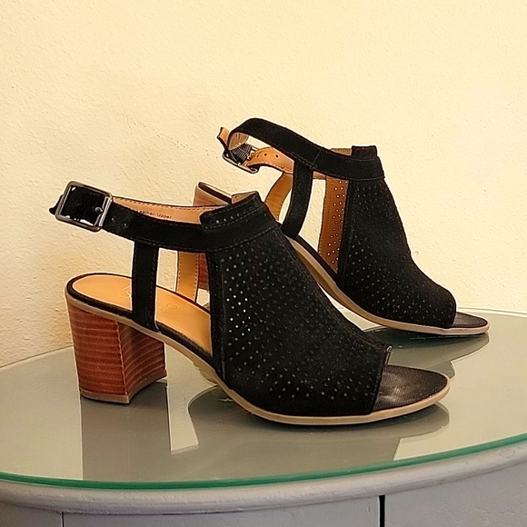 Franco Sarto Shoes - FRANCO SARTO- Hartlet 2 Perferated Suede PeepToe.